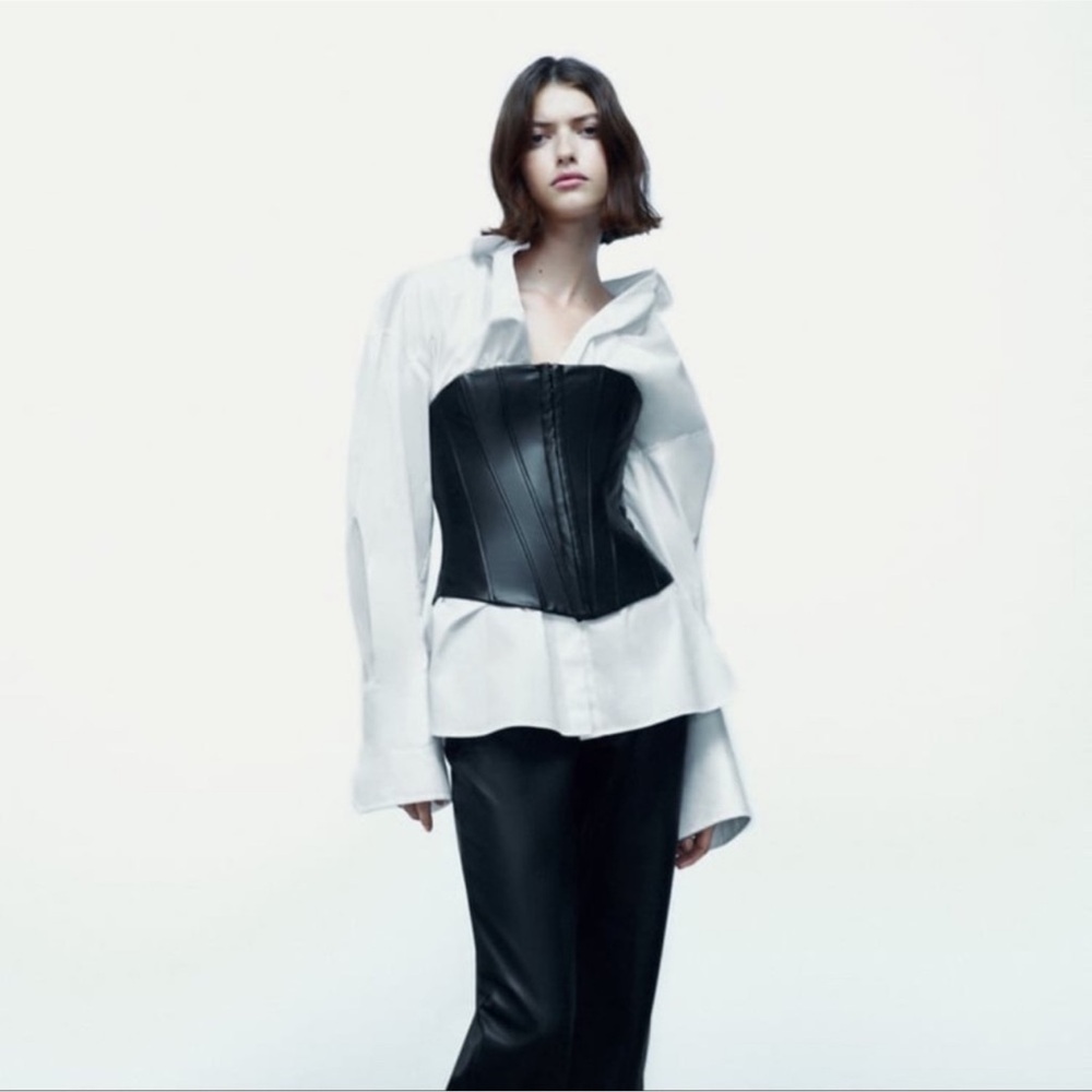 NWT Faux leather Black strapless Corset Sz L